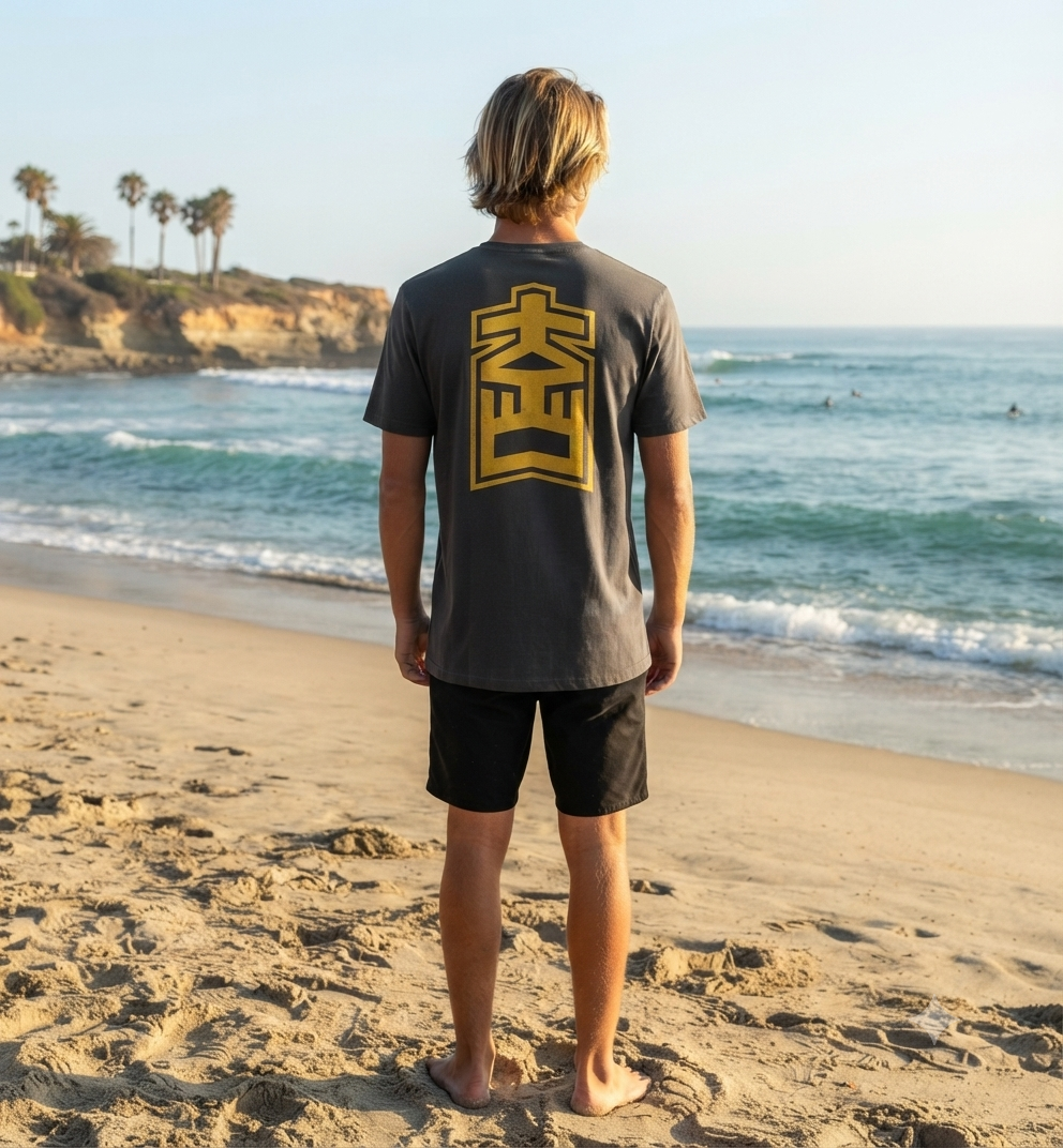 T-Shirt | Lineup